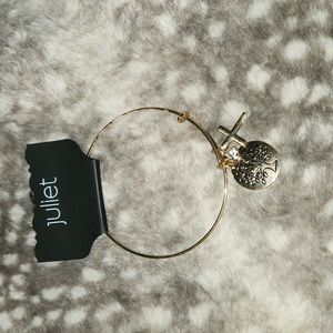 Cross charm bracelet (gold tone)